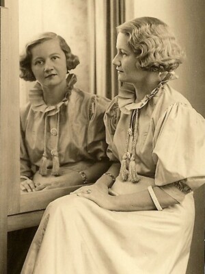 Konzerthaus, in der Garderobe.