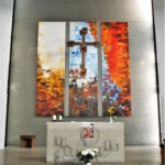 Altarraum der Herz-Jesu-Kirche