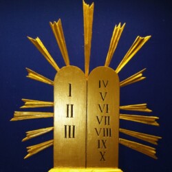 Sakrale Kunst in den Glaubensgemeinschaften von Mödling